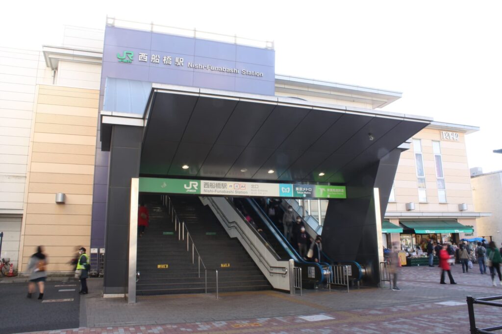 千葉駅・西船橋駅・津田沼駅の始発電車